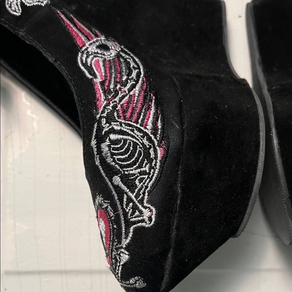 Too Fast Black and Pink Heart Embellished Heels - Picture 7 of 12